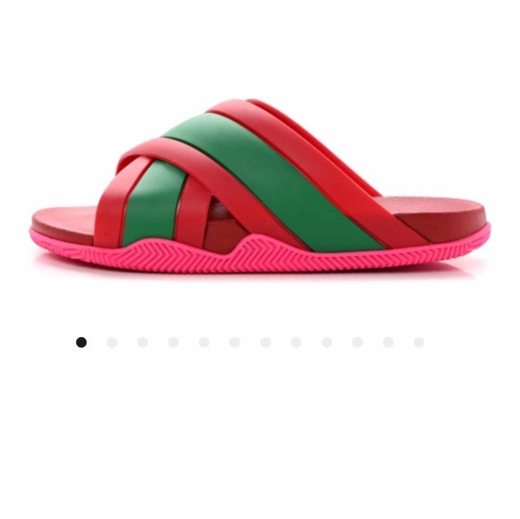 Gucci Ladies Slides - Picture 4 of 7